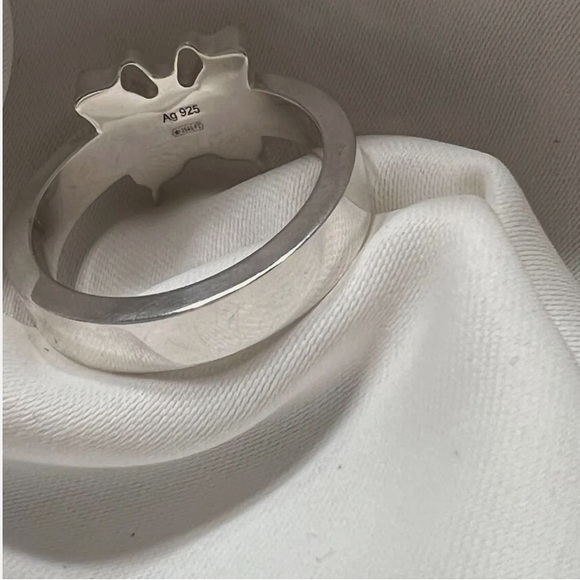 Gucci butterfly sterling silver 925 ring authentic. NWT. Comes in gucci gift box - Picture 3 of 6